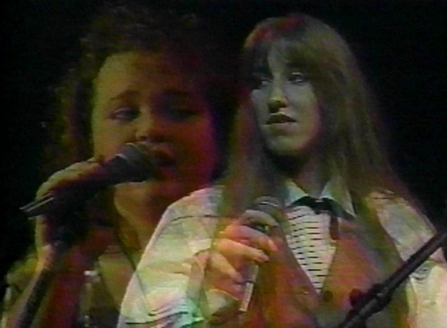 Happy Rhodes and Kelly Bird. Screenshot from Prism recording of Middle East Club show - Philadelphia, PA - January 1995
